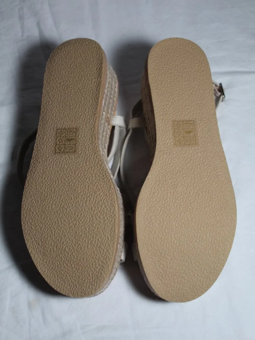 NWB Dolce Vita Ivory Stella Lorey Wedge Espadrille Sandals Ankle Strap 7.5